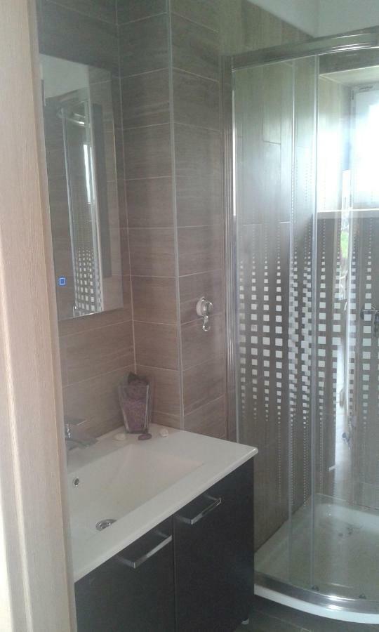 Apartment Nada โรกอซนิซา ภายนอก รูปภาพ